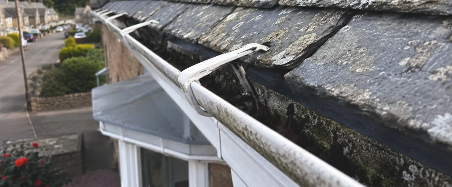 What Is the Distance Between Gutter Brackets?